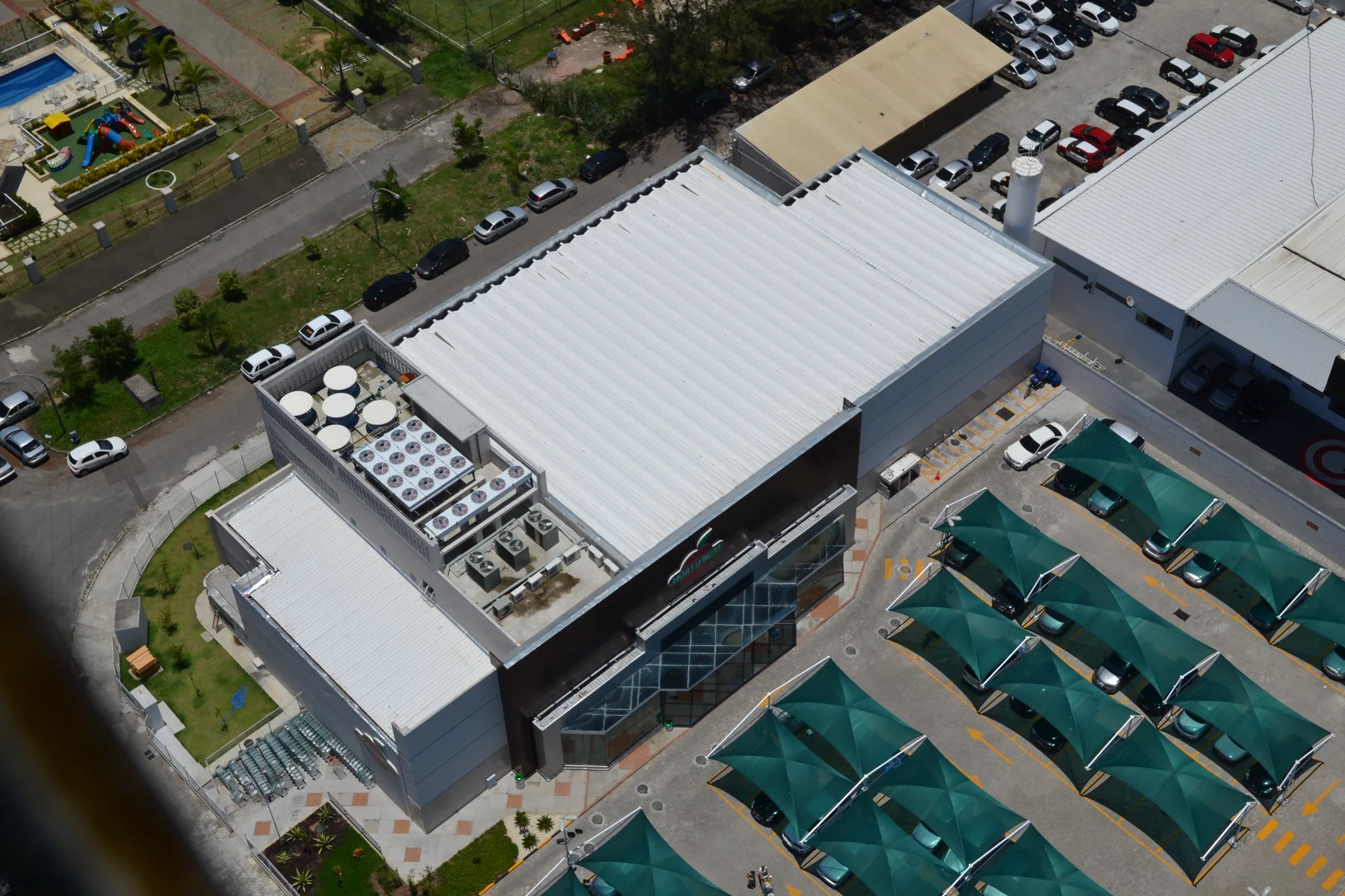 Vista aérea do centro de distribuição Hortifruti